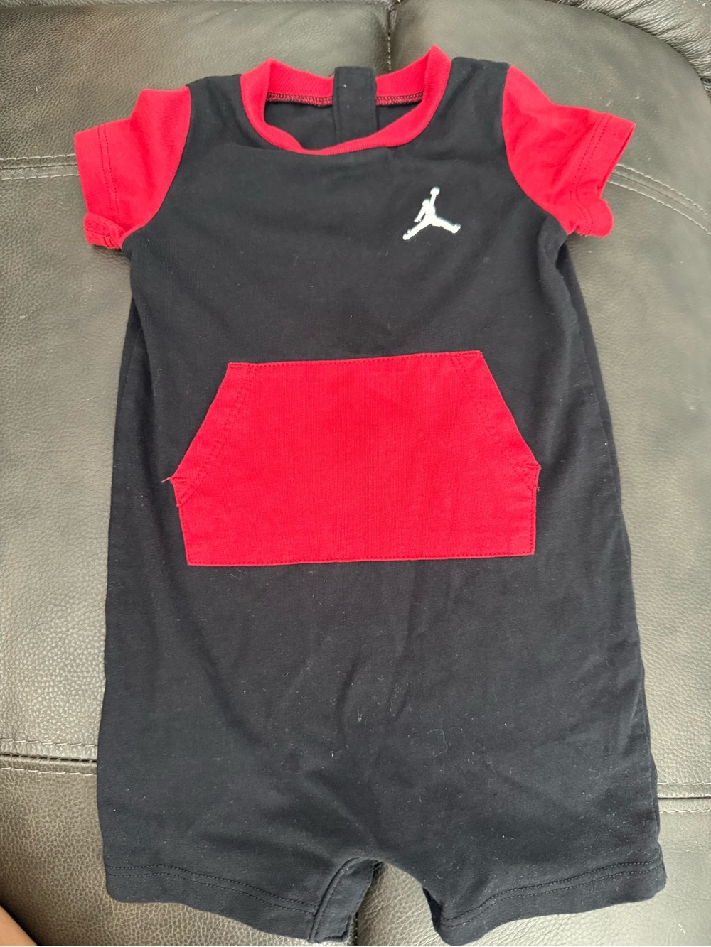 Jordan Infant Black & Red Short Romper, size 6-9 month